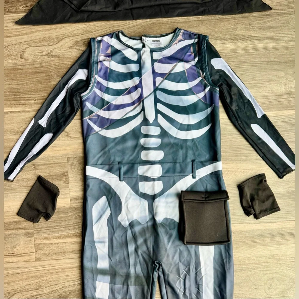 Spirit Halloween / Fortnite fortnite skull